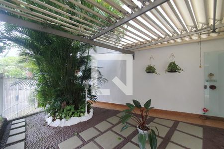 Casa à venda com 267m², 3 quartos e 4 vagasGaragem