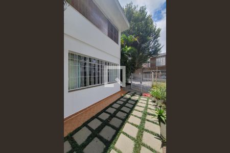 Casa à venda com 267m², 3 quartos e 4 vagasQuintal