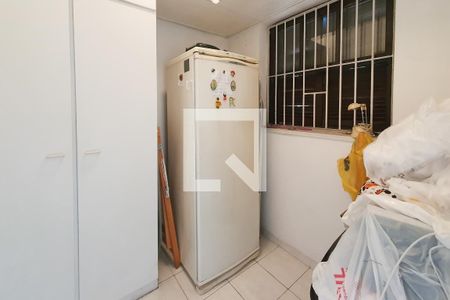 Casa à venda com 267m², 3 quartos e 4 vagasQuarto de Serviço