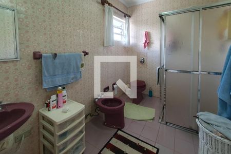 Casa à venda com 267m², 3 quartos e 4 vagasBanheiro da Suíte 1