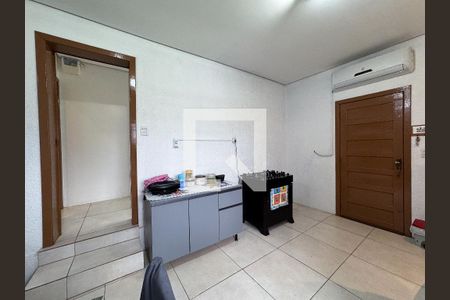 Casa à venda com 169m², 2 quartos e 2 vagas Casa à venda com 169m², 2 quartos e 2 vagasEdícula