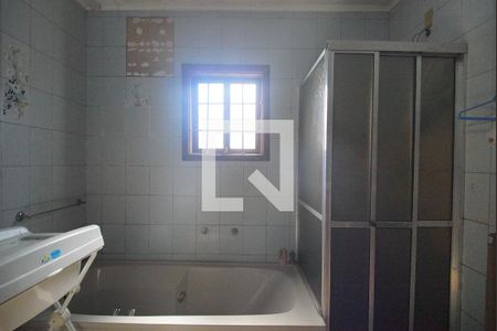 Casa à venda com 300m², 4 quartos e 2 vagas Casa à venda com 300m², 4 quartos e 2 vagasBanheiro da Suíte