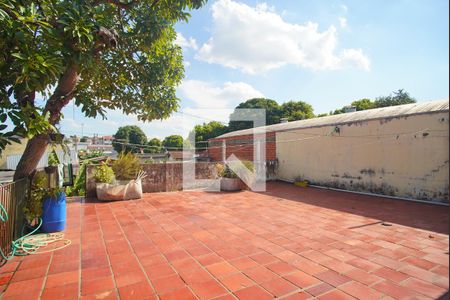 Casa à venda com 300m², 4 quartos e 2 vagas Casa à venda com 300m², 4 quartos e 2 vagasvaranda da suite