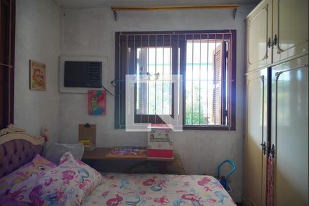 Casa à venda com 300m², 4 quartos e 2 vagas Casa à venda com 300m², 4 quartos e 2 vagasQuarto 2