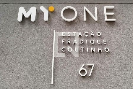 Studio à venda com 24m², 1 quarto e sem vaga Studio à venda com 24m², 1 quarto e sem vagaÁrea comum