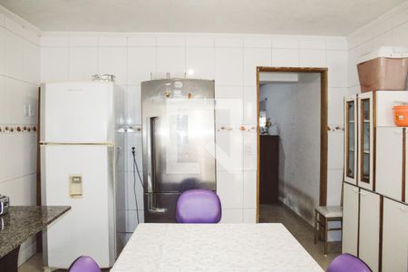 Casa à venda com 280m², 8 quartos e 2 vagasCozinha