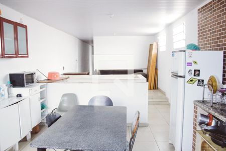 Casa à venda com 280m², 8 quartos e 2 vagasCozinha