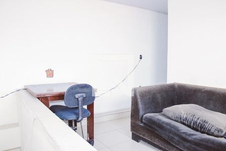 Sala de casa à venda com 8 quartos, 280m² em Jardim São Paulo, São Paulo