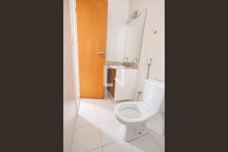 Apartamento para alugar com 81m², 3 quartos e 2 vagas Apartamento para alugar com 81m², 3 quartos e 2 vagasBanheiro da Suíte