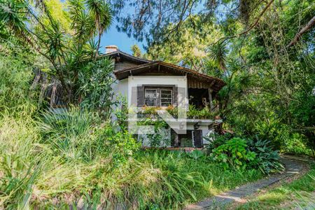 Casa à venda com 1028m², 4 quartos e 4 vagasFachada