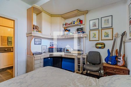 Casa à venda com 1028m², 4 quartos e 4 vagasQuarto 3