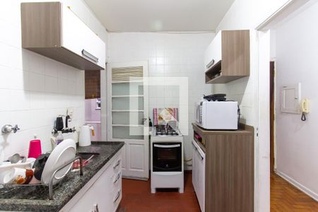 Apartamento à venda com 74m², 2 quartos e sem vaga Apartamento à venda com 74m², 2 quartos e sem vagaCozinha