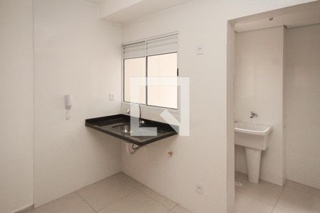 Cozinha de apartamento à venda com 2 quartos, 30m² em Jardim Vila Formosa, São Paulo