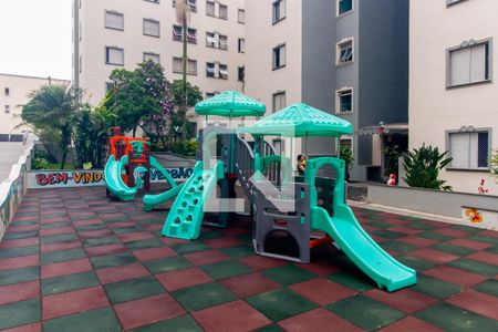 Apartamento para alugar com 65m², 3 quartos e 1 vaga Apartamento para alugar com 65m², 3 quartos e 1 vagaÁrea comum - Playground