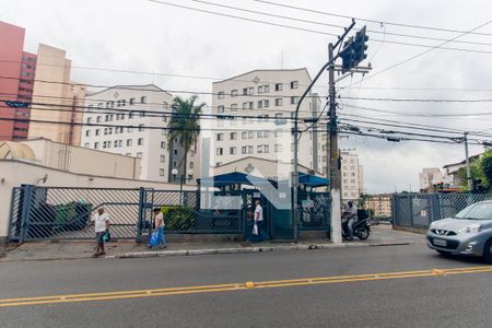 Apartamento para alugar com 65m², 3 quartos e 1 vaga Apartamento para alugar com 65m², 3 quartos e 1 vagaFachada