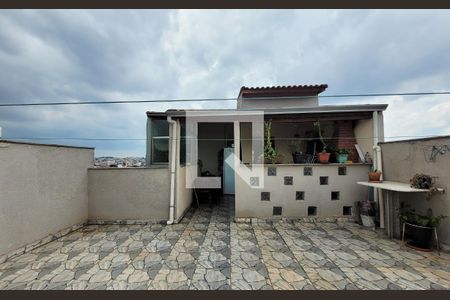 Apartamento à venda com 100m², 2 quartos e 1 vagaCobertura