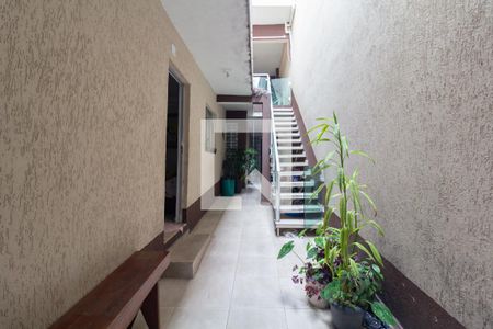 Casa à venda com 298m², 5 quartos e 3 vagasCorredor