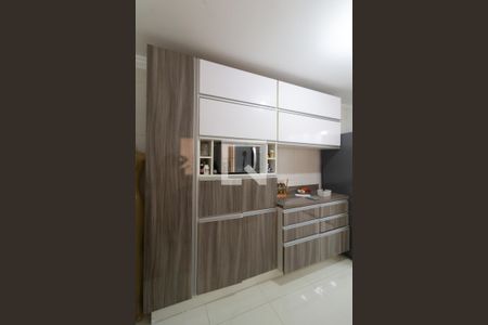 Casa à venda com 298m², 5 quartos e 3 vagasCozinha 2