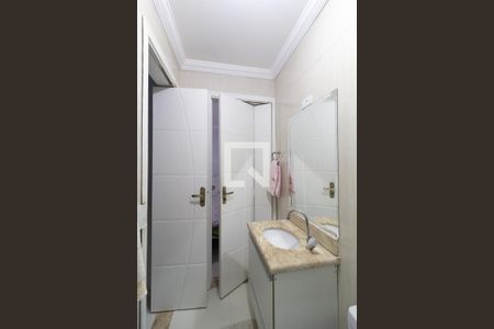 Casa à venda com 298m², 5 quartos e 3 vagasBanheiro 2