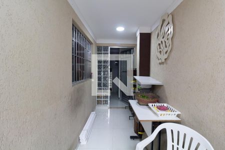 Casa à venda com 298m², 5 quartos e 3 vagasCorredor