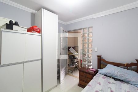 Casa à venda com 298m², 5 quartos e 3 vagasQuarto 3