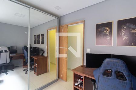 Casa à venda com 298m², 5 quartos e 3 vagasQuarto 4