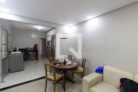 Casa à venda com 298m², 5 quartos e 3 vagasSala 2