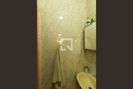 Casa à venda com 172m², 3 quartos e 2 vagasBanheiro da Suíte 2