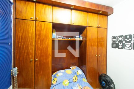 Casa à venda com 172m², 3 quartos e 2 vagasQuarto 2 - Suíte