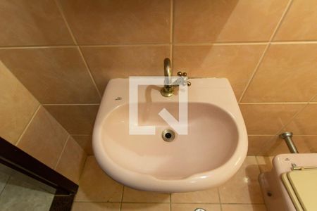 Casa à venda com 172m², 3 quartos e 2 vagasBanheiro da Suíte