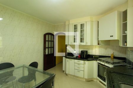 Casa à venda com 172m², 3 quartos e 2 vagasCozinha