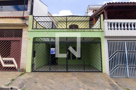 Casa à venda com 172m², 3 quartos e 2 vagasFachada