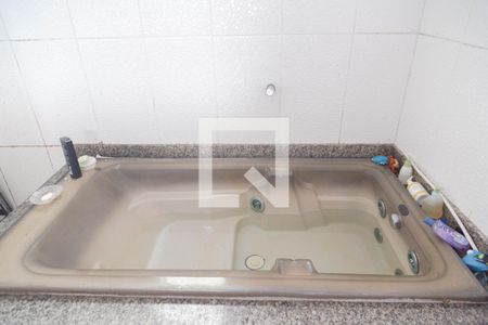 Casa de condomínio para alugar com 119m², 3 quartos e 1 vaga Casa de condomínio para alugar com 119m², 3 quartos e 1 vagaBanheiro 1