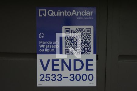 Casa à venda com 286m², 3 quartos e 2 vagasPlaquinha