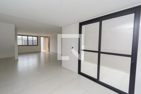 Casa à venda com 286m², 3 quartos e 2 vagasCozinha