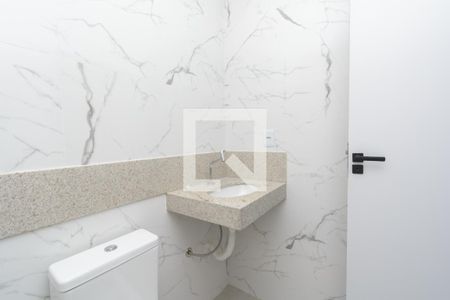 Casa à venda com 286m², 3 quartos e 2 vagasBanheiro Social