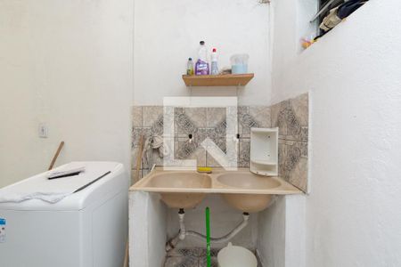 Casa à venda com 80m², 3 quartos e sem vagaÁrea de Serviço