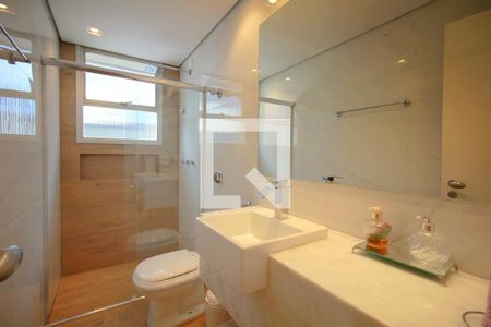 Apartamento à venda com 420m², 4 quartos e 5 vagasBanheiro