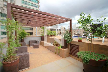 Apartamento à venda com 420m², 4 quartos e 5 vagasVaranda Cobertura