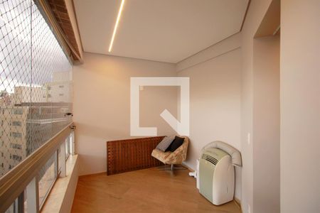 Apartamento à venda com 420m², 4 quartos e 5 vagasVaranda da Suíte Master