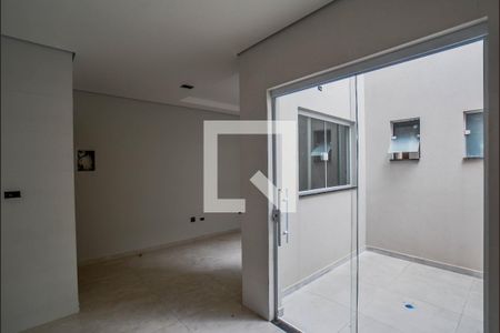 Apartamento à venda com 55m², 2 quartos e 1 vagaCozinha