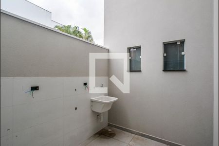 Apartamento à venda com 60m², 2 quartos e 1 vagaÁrea de Serviço