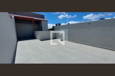 Apartamento à venda com 110m², 2 quartos e 1 vagaÁrea de Serviço