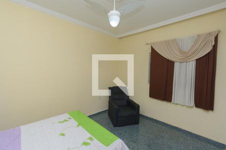 Casa à venda com 200m², 5 quartos e 3 vagasQuarto 2