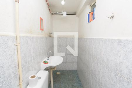 Casa à venda com 200m², 5 quartos e 3 vagasCasa 2 - Banheiro