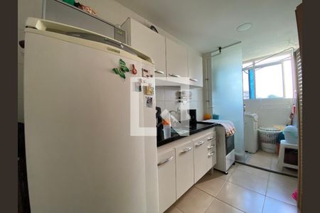 Apartamento à venda com 50m², 2 quartos e 1 vagaCozinha e Área de Serviço