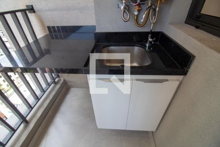 Área de Serviço de apartamento para alugar com 2 quartos, 71m² em Jardim das Acacias, São Paulo
