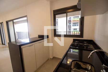 Cozinha de apartamento para alugar com 2 quartos, 71m² em Jardim das Acacias, São Paulo