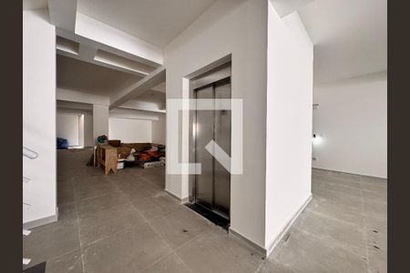 Apartamento à venda com 94m², 2 quartos e 1 vaga Apartamento à venda com 94m², 2 quartos e 1 vagaGaragem