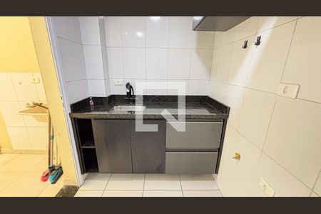 Apartamento à venda com 45m², 2 quartos e 1 vaga Apartamento à venda com 45m², 2 quartos e 1 vagaCozinha